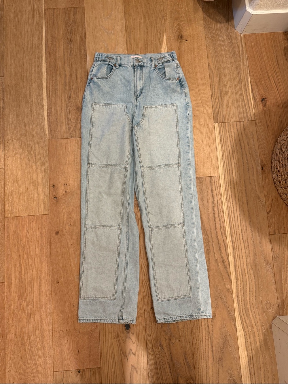Light Wash baggy carpenter denim. Patchwork Straight-Leg Jeans - Women